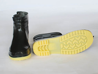 祥程鞋業(yè)雨靴生產(chǎn)/臨沂俊翔雨靴鞋業(yè)圖片|祥程鞋業(yè)雨靴生產(chǎn)/臨沂俊翔雨靴鞋業(yè)產(chǎn)品圖片由臨沂俊翔雨靴公司生產(chǎn)提供-